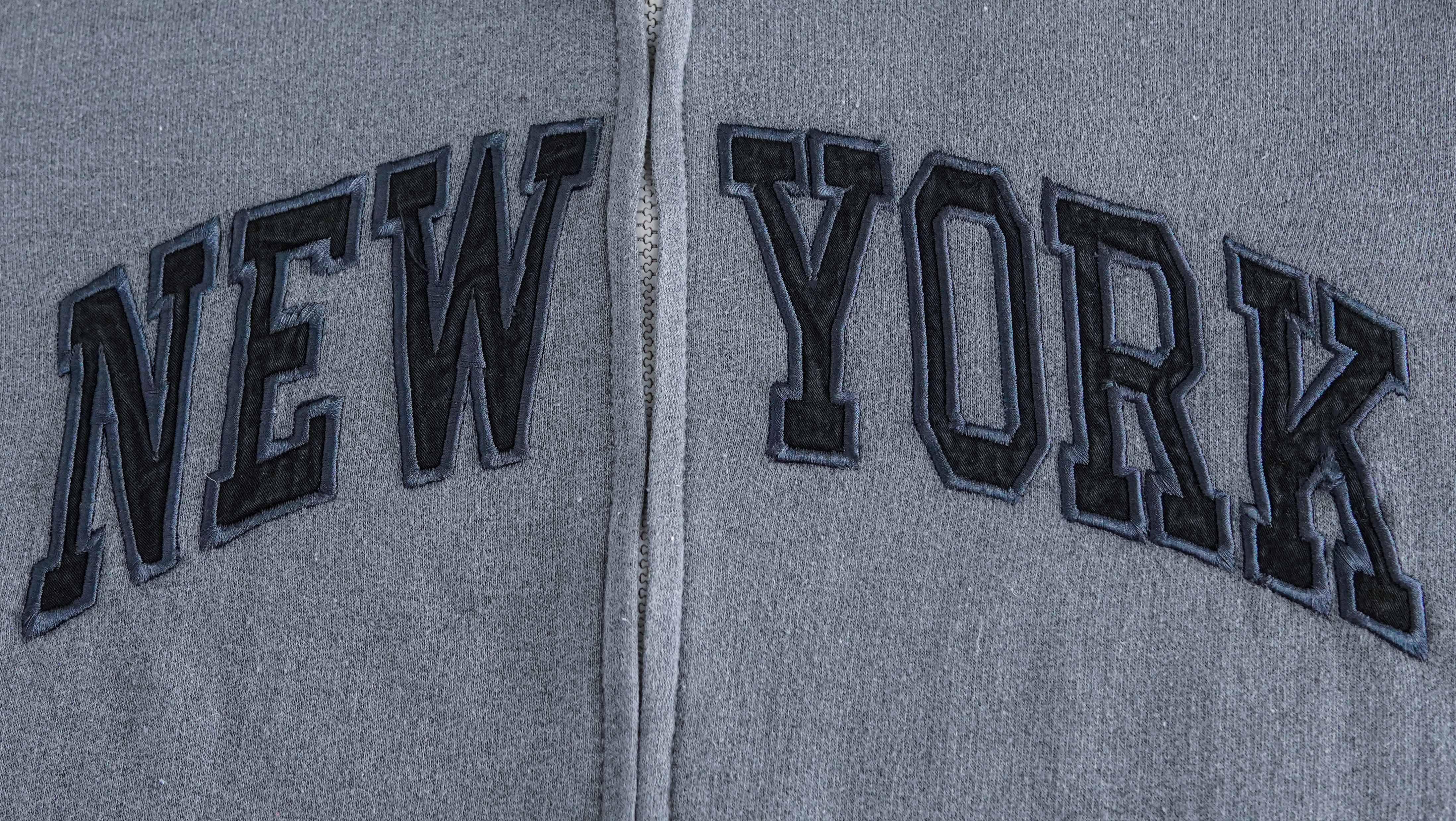 02-Tone Light Color New York Hoodie - Foxy Garments